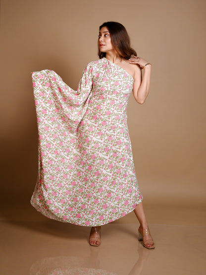 Tamarai - Gown
